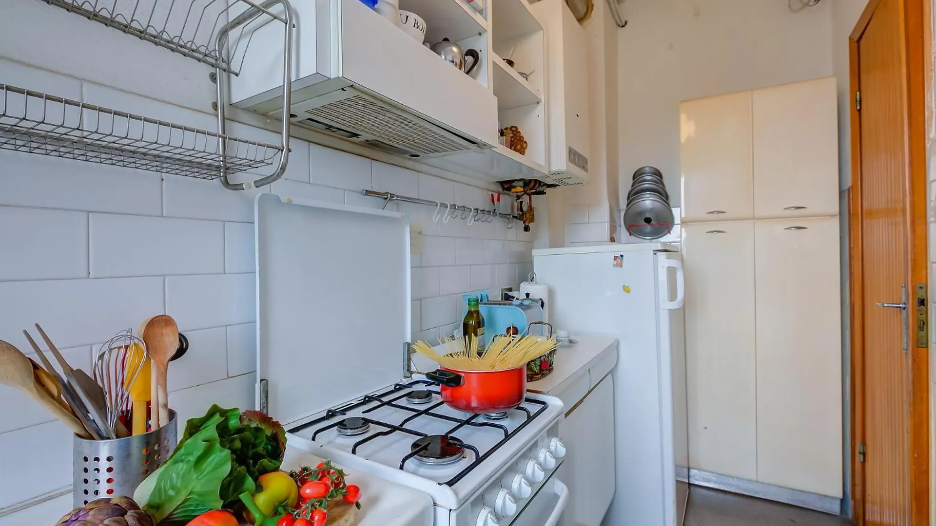 Simply Romantic Sea View - Happy Rentals Alassio Apartment