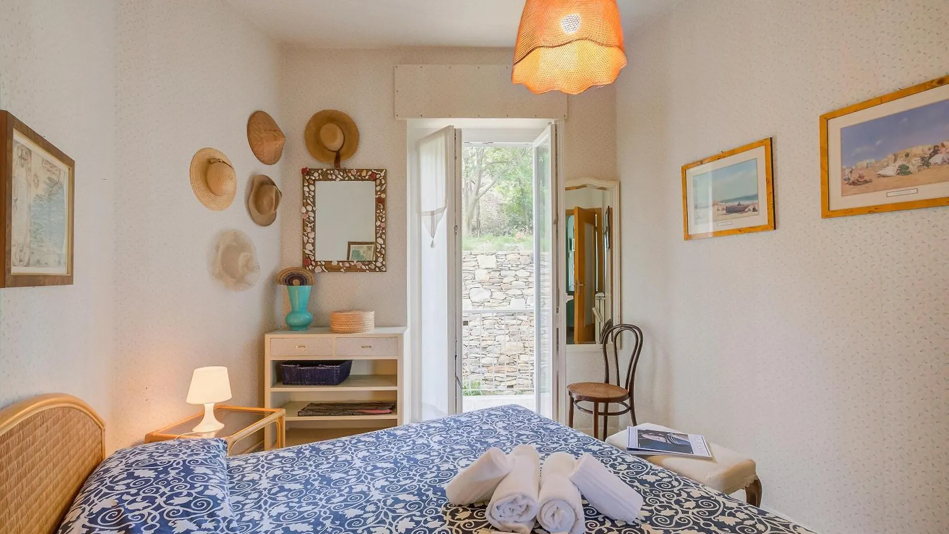 Apartment Simply Romantic Sea View - Happy Rentals Alassio